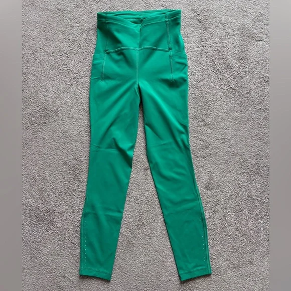 Lululemon Swift Speed High Rise 25” - size 2 - Picture 7 of 10